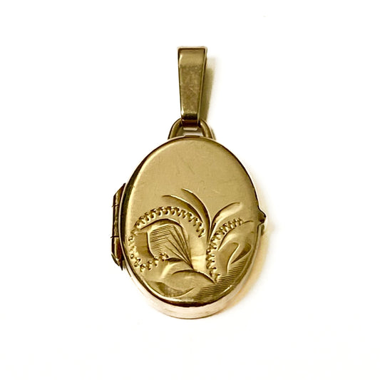 9ct Yellow Gold Small Oval Locket Patterned Pre Loved