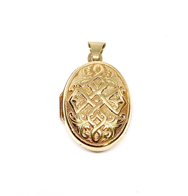 9ct Yellow Gold Oval Celtic Patterned Locket