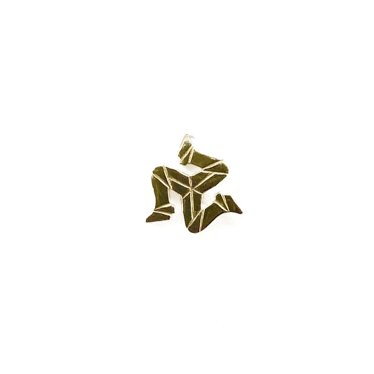 9ct Yellow Gold Triskelion Symbol 3 Legs Nose Stud