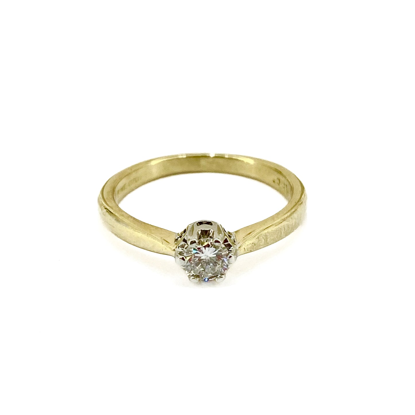 18ct Yellow Gold and Platinum Diamond Solitaire Ring Pre Loved