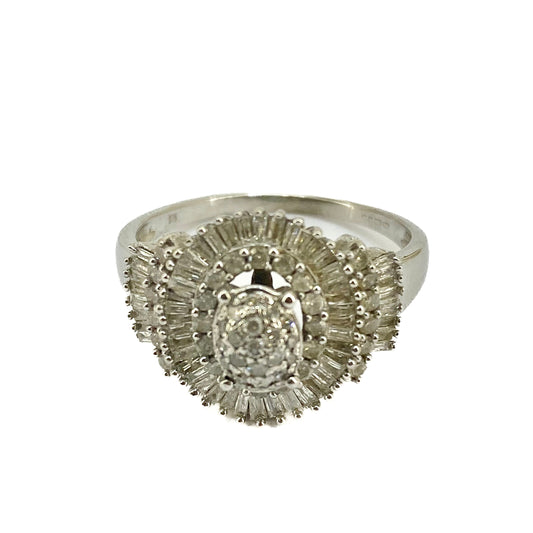 9ct White Gold Diamonds Cluster Ring Pre Loved