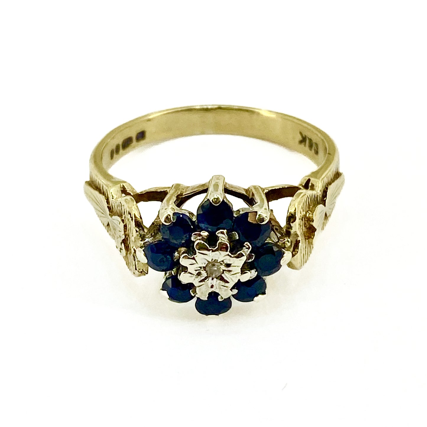 9ct Yellow Gold Sapphire and Diamond Cluster Ring Pre Loved