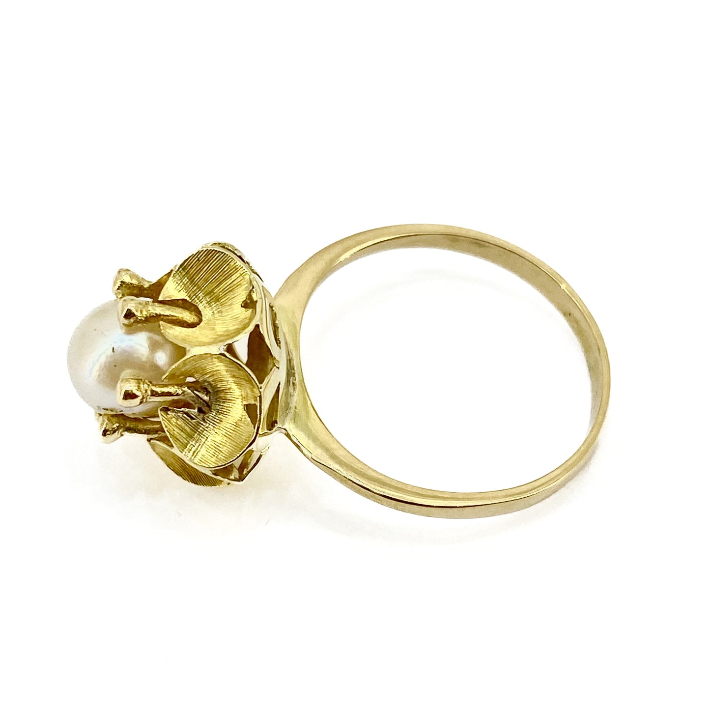 18ct Yellow Gold Pearl Set Ring Pre Loved