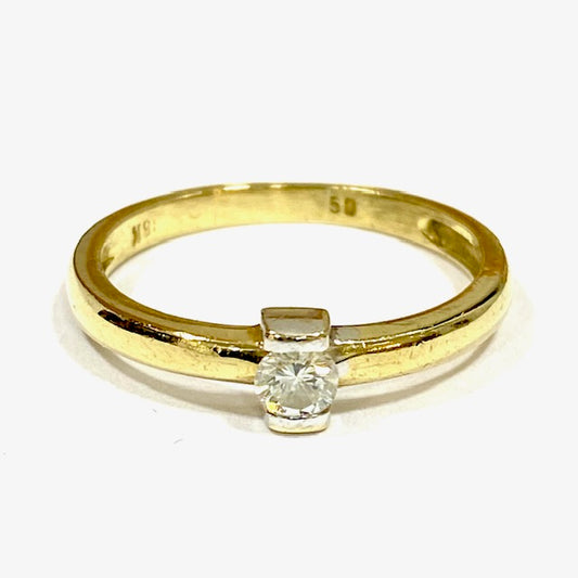 18ct Yellow and White 2-Tone Gold Diamond Solitaire Ring Pre Loved