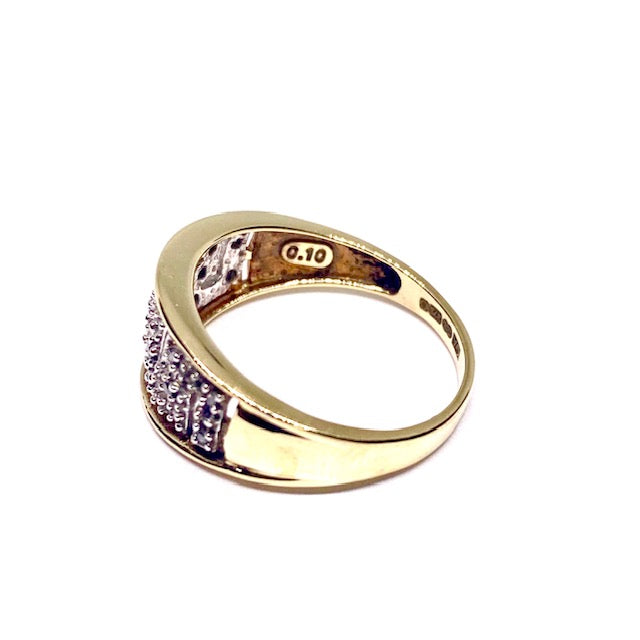 9ct Yellow Gold Diamond Dress Ring Pre Loved