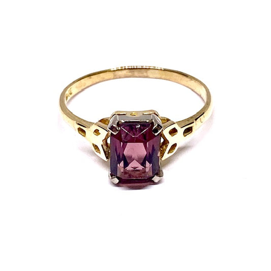 9ct Yellow Gold Garnet Set Dress Ring Pre-Loved