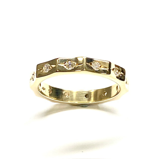 9ct Yellow Gold Diamond Shaped Ring Pre Loved