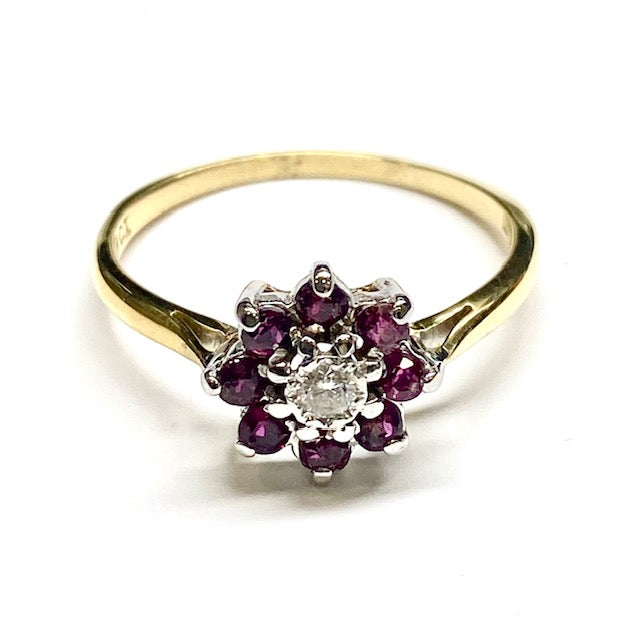 18ct Yellow Gold Ruby & Diamond Cluster Ring Pre Loved