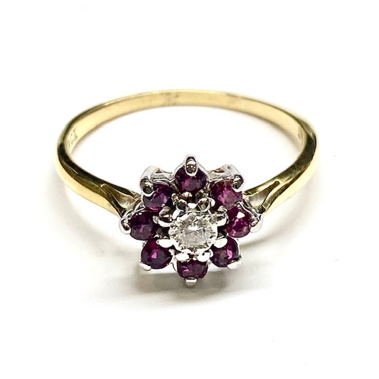 18ct Yellow Gold Ruby & Diamond Cluster Ring Pre Loved