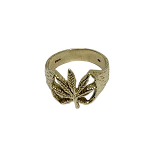 9ct Yellow Gold Leaf Cut Out Ring  - Pre-Loved