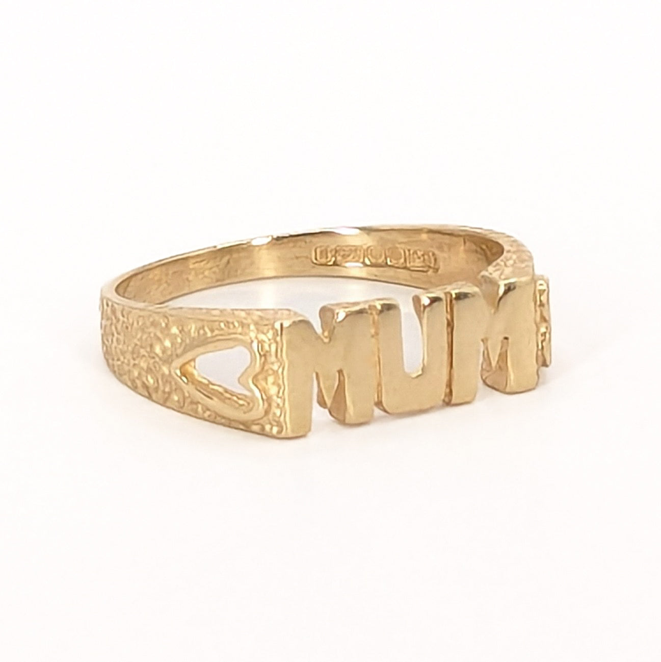 9ct Yellow Gold Mum Signet Ring Pre Loved
