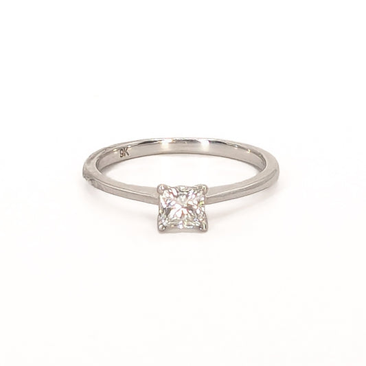 9ct W/G Princess Cut Diamond Solitaire Ring