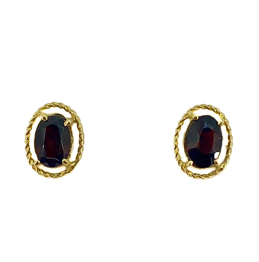9ct Yellow Gold Oval Cut Garnet Stud Earrings Pre-Loved