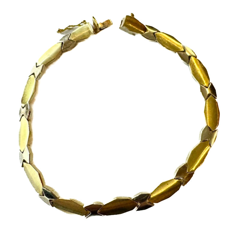PLB20 18ct Y/G 2 Tone Fancy link bracelet 12.7grms  7.5inches length