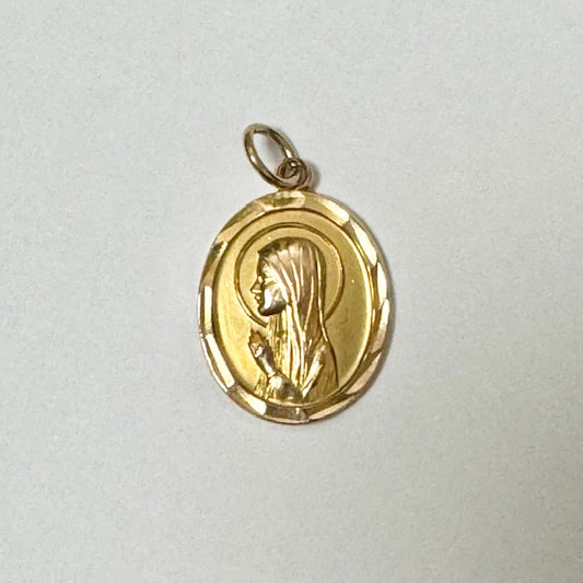 9ct Yellow Gold Pendant With Virgin Mary Depicted Pre Loved