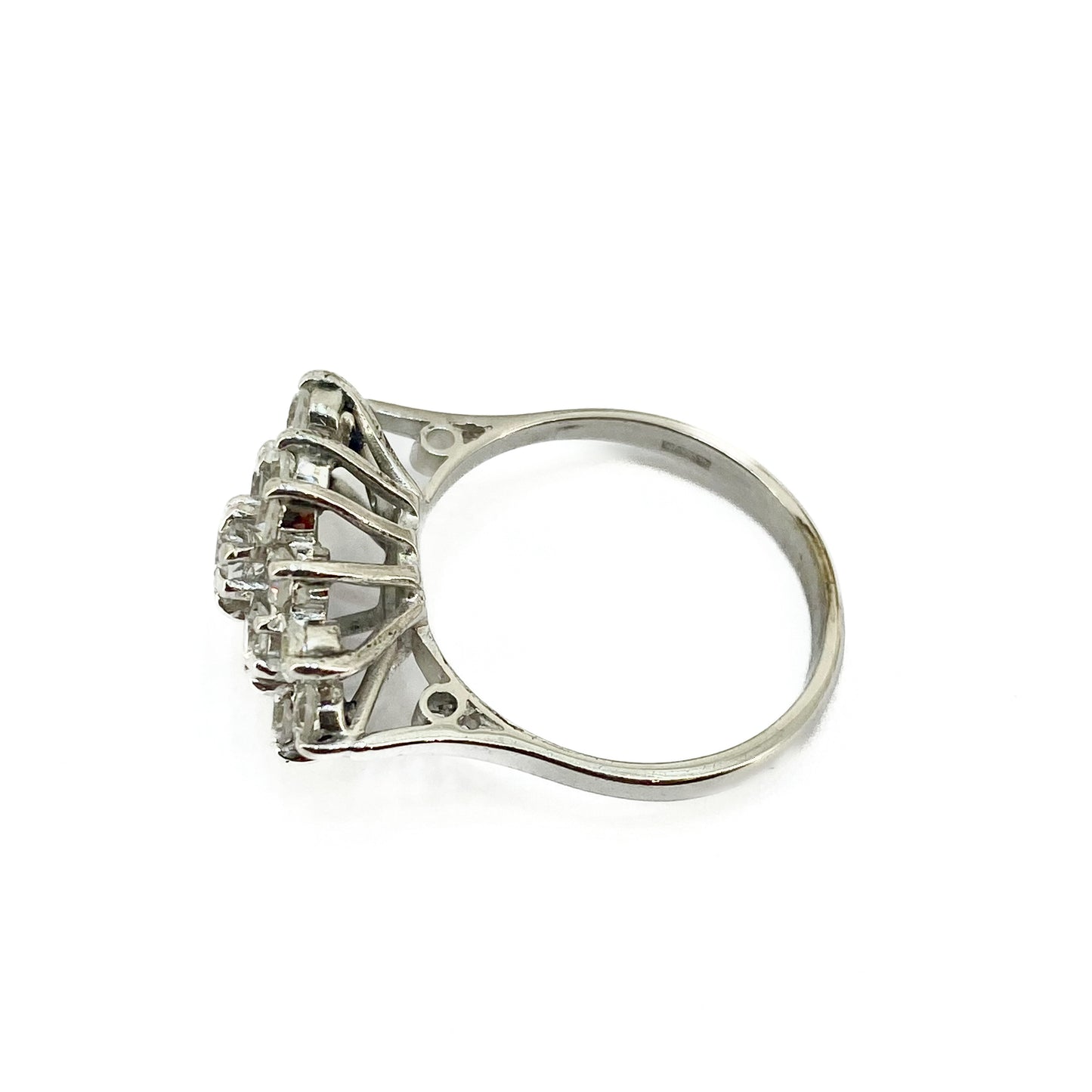 9ct White Gold CZ Set Boat Ring Pre Loved