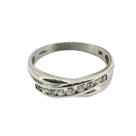 Preloved 9ct White Gold CZ set Crossover Ring