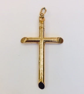 9ct yellow gold Cross pendant 1.5grms Size 5.5cms x 2.5cms