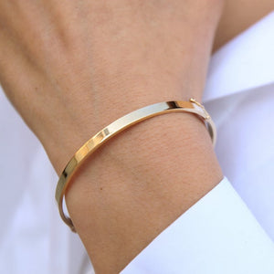 Plain Gold Bracelet